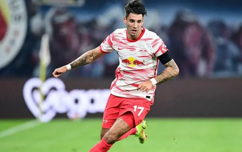 包含莱比锡内部会议纪要流出:转会期队长鼓劲;NBA总决赛使命明确;球探报告显示潜力的词条 包含莱比锡内部会议纪要流出:转会期队长鼓劲;NBA总决赛使命明确;球探报告显示潜力的词条